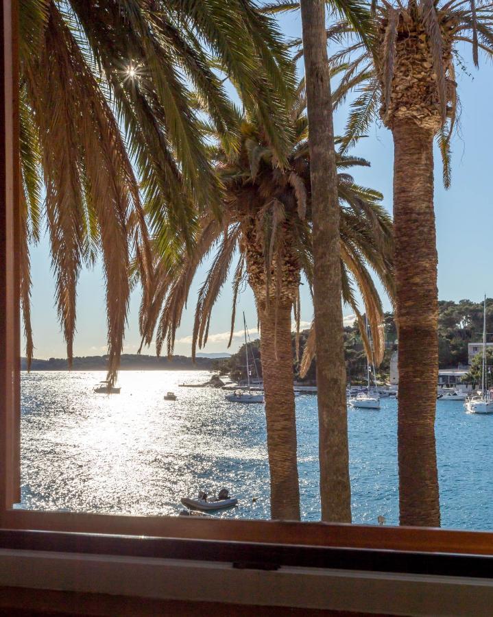 Deluxe Dreamy Room In The Center Of Hvar With Sea View Hvar Town Kültér fotó
